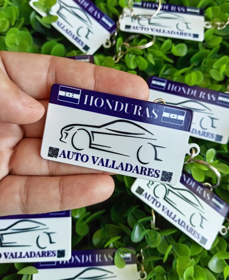 Llavero Rectangular Personalizado Auto Valladares - Imagen 3