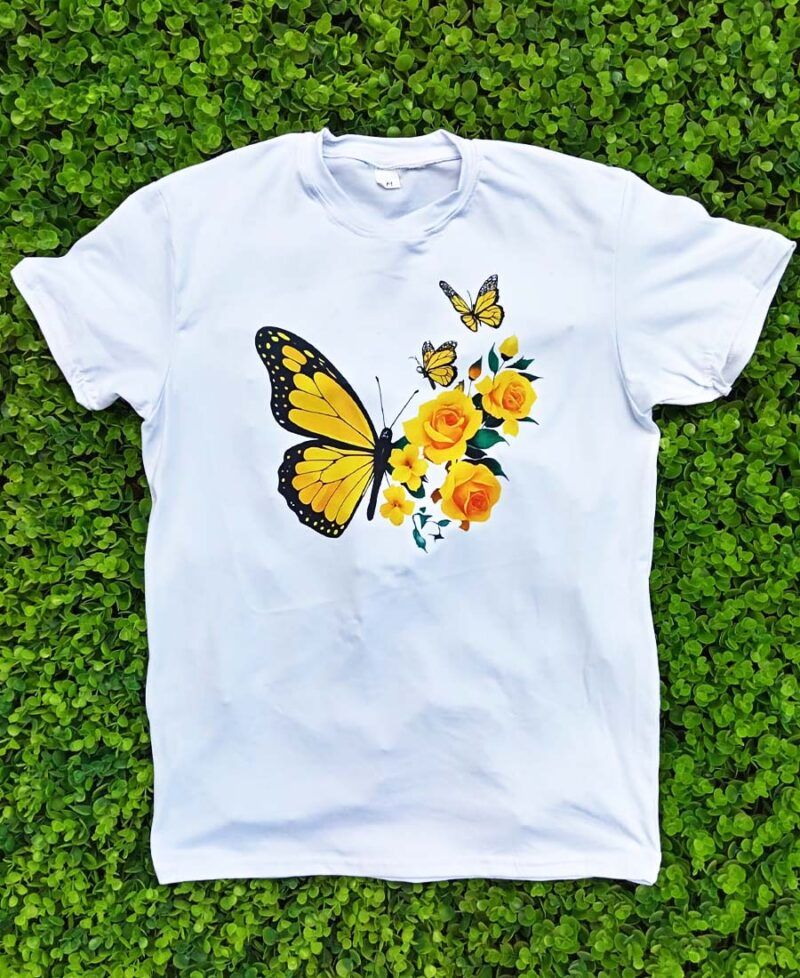 Camisa Personalizada Mariposa y Flores - Imagen 2