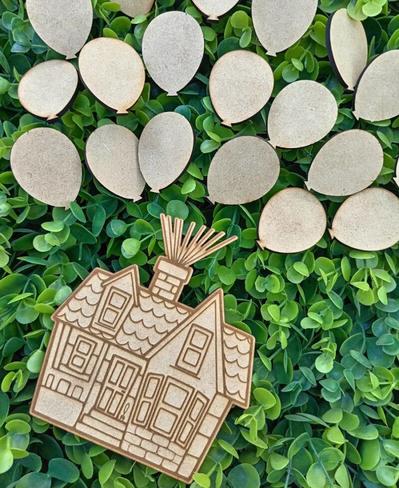 Figuras Para Libro De Visitas De Boda De Up En Mdf - Imagen 2