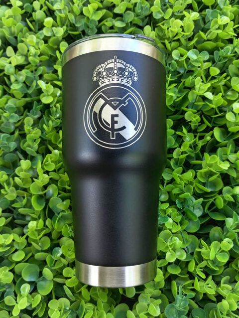 Vaso Tipo Yeti Personalizado Real Madrid En Grabado Laser